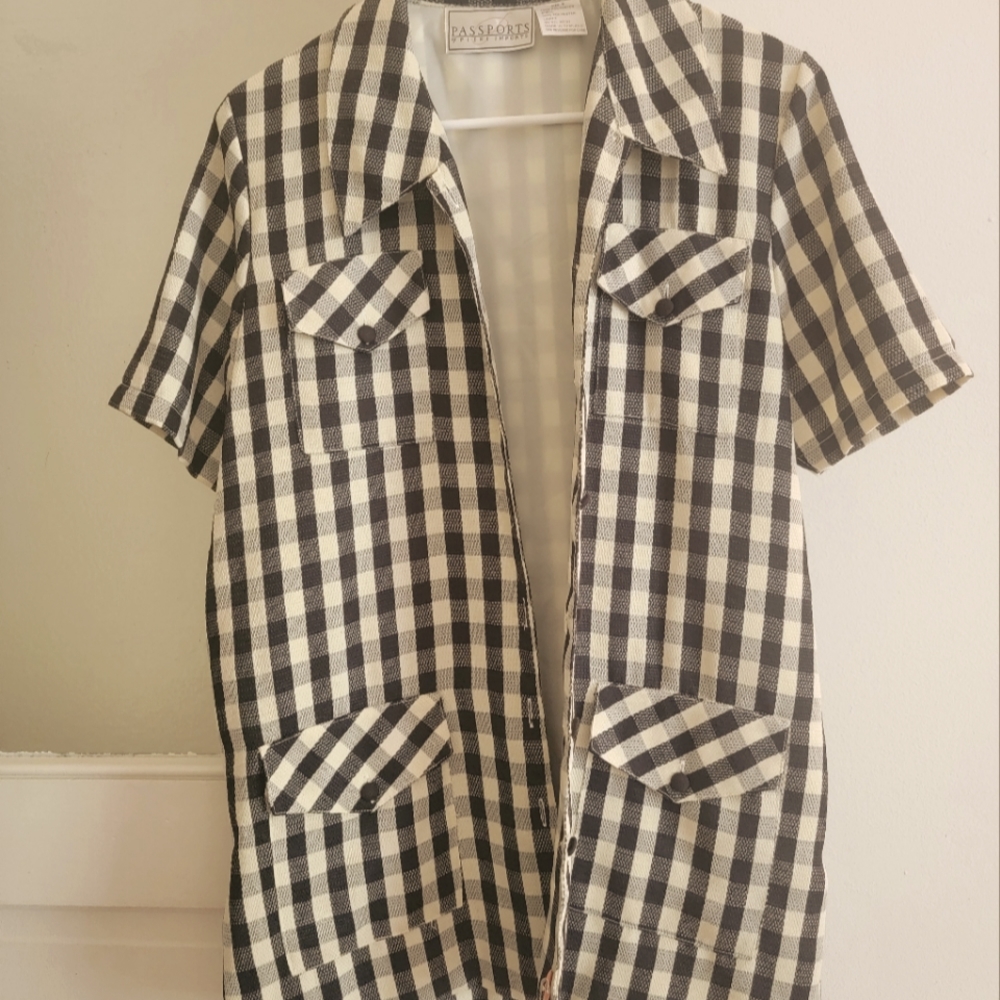Short sleeve shacket